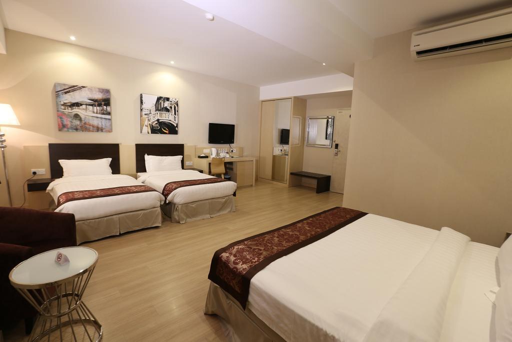 Ideals Hotel Melaka Luaran gambar