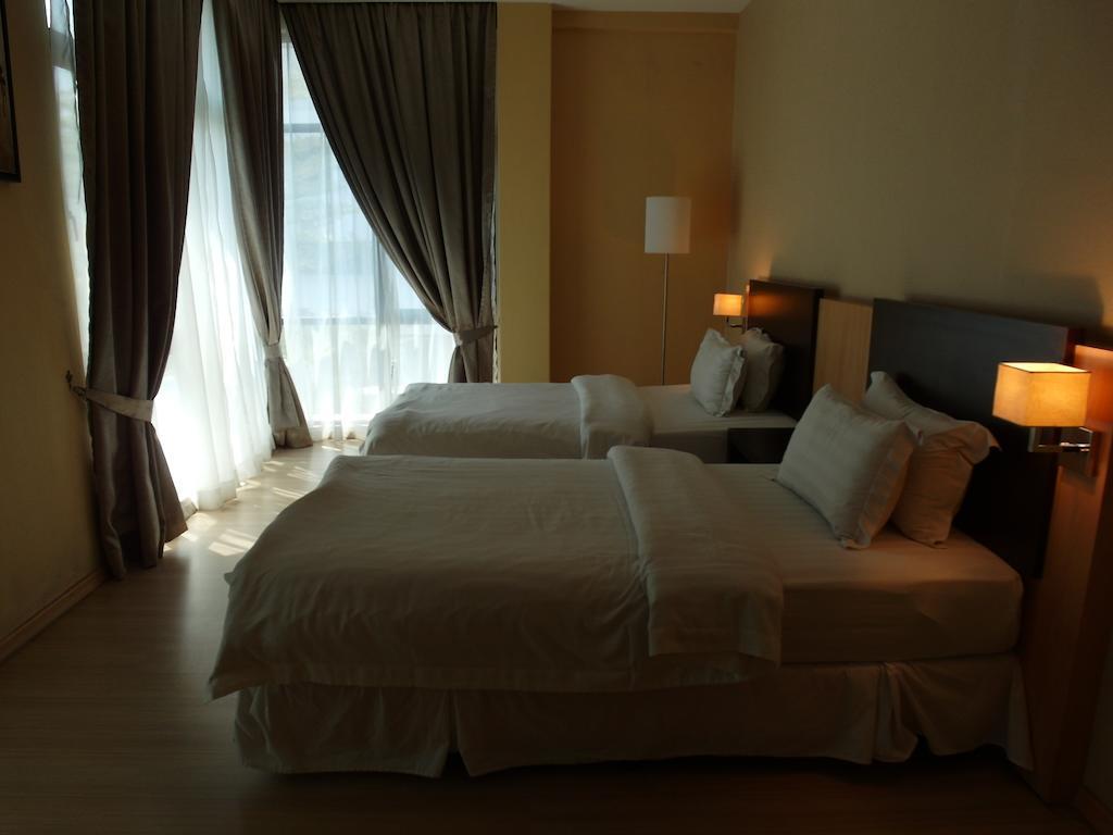 Ideals Hotel Melaka Luaran gambar
